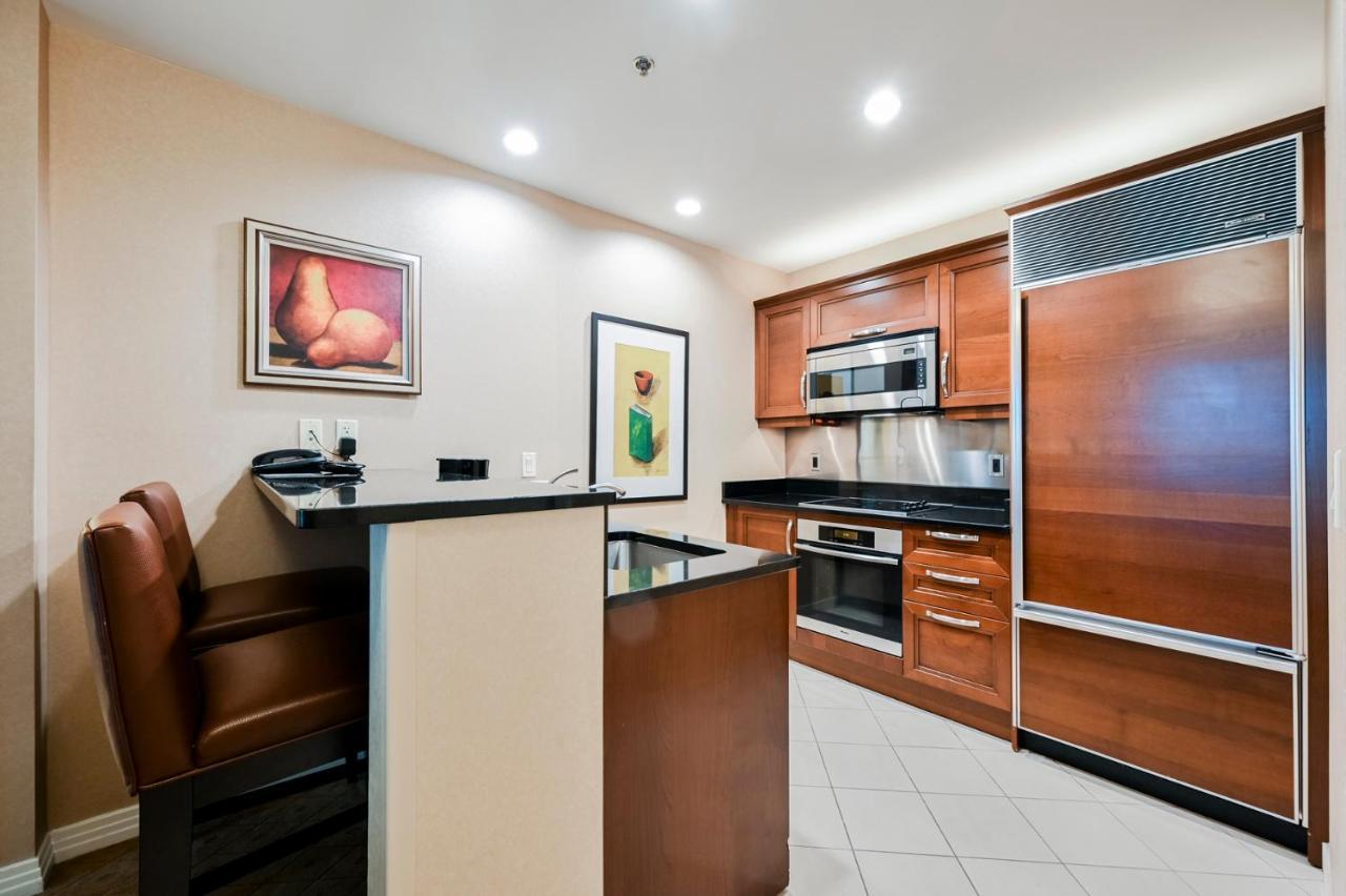 Stripviewsuites Penthouse Two-Bedroom Conjoined Suite Las Vegas Bagian luar foto